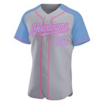 Camiseta de béisbol personalizada con mangas auténticas en azul y rosa, gris claro y raglán