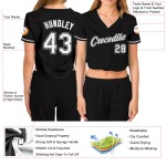 Camiseta de béisbol con cuello en V corta personalizada en blanco, gris y negro para mujer